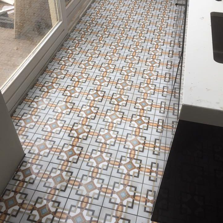 65307080_2411040102288640_1994674127562080256_n