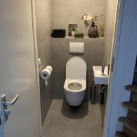 Toilet + Badkamer