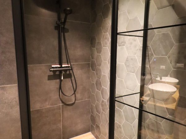 industriele look, hexagone wandtegels, houtlook vloertegel (2)